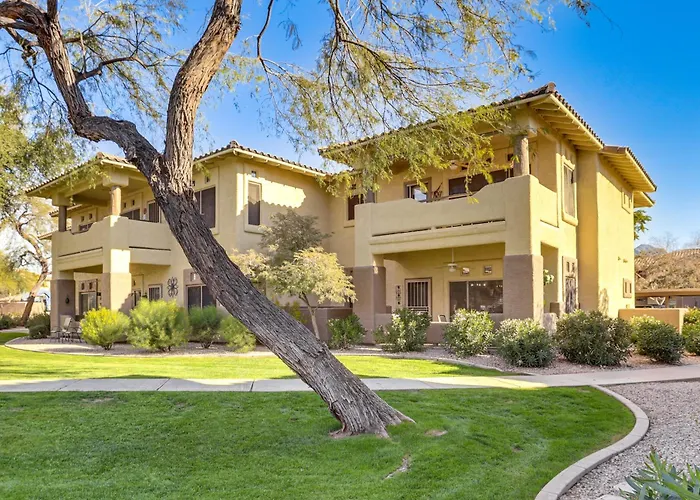 Dom wakacyjny Snowbird Escape W/ Pool! 4 Mi To Kierland Commons