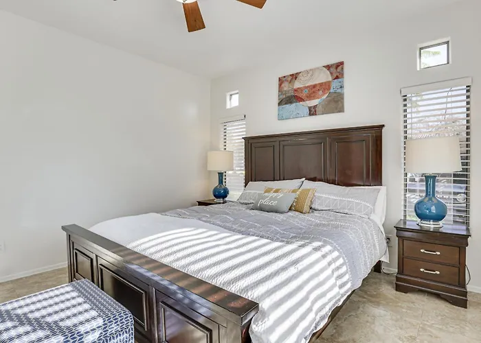 Snowbird Escape W/ Pool! 4 Mi To Kierland Commons Scottsdale